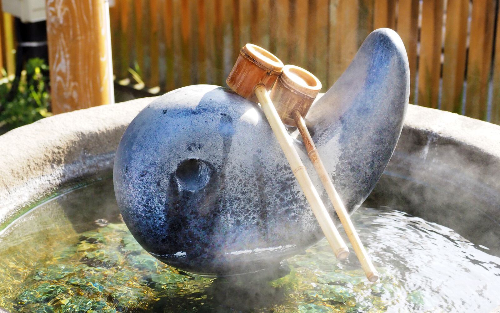 Discover Tamatsukuri Onsen: A beloved destination for day trips or overnight stays in Shimane Prefecture