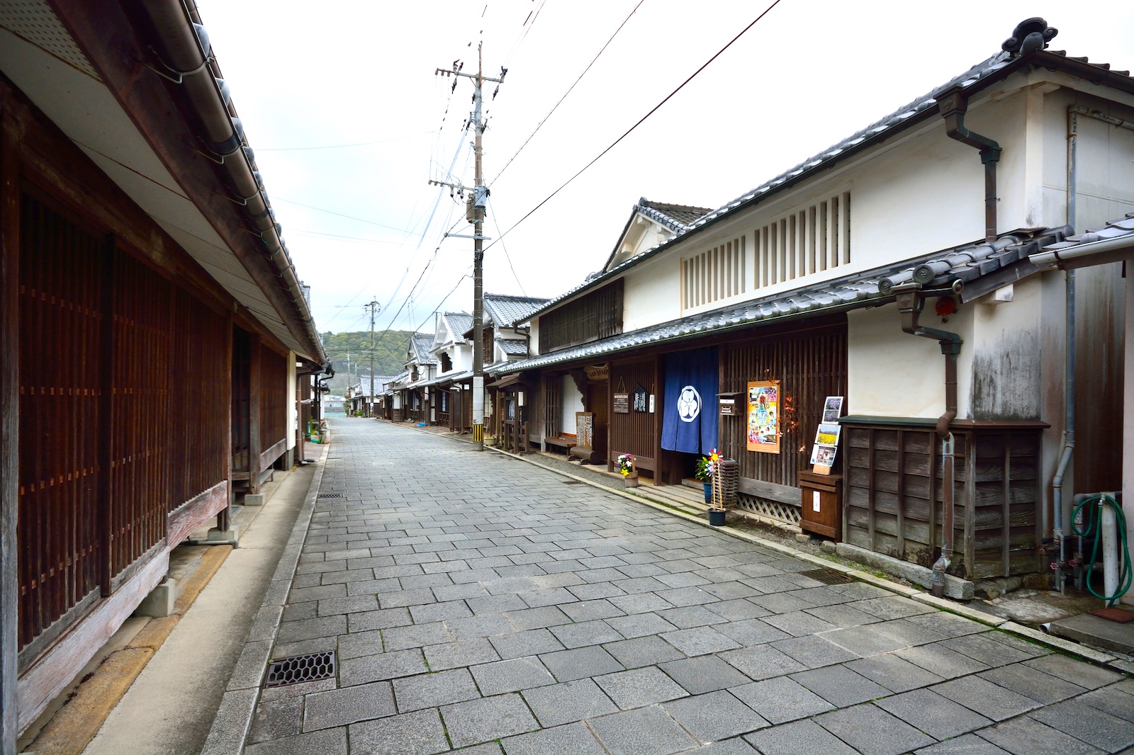 Mimitsu-Historic-District_-pixta_39041146_M.jpg