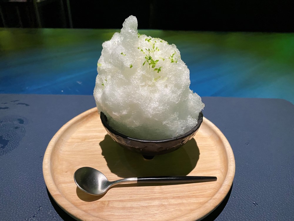 Shaved-ice-flavored-with-Tokushima-famed-wasanbon-sugar-and-flecks-of-sudachi-rind.jpg