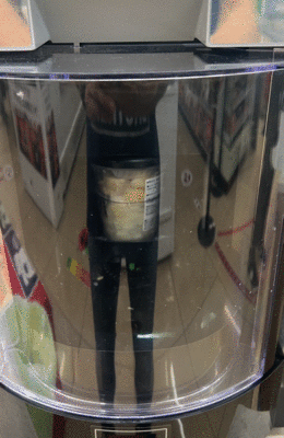 Japense-convenience-store-smoothies-drinks-7-Eleven-new-limited-edition-exclusive-combini-konbini-photos-10.gif