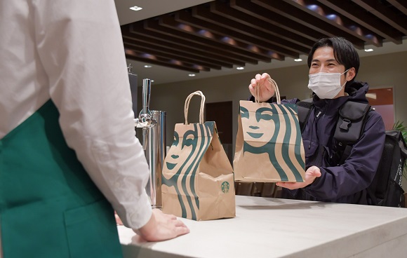 Starbucks-Japan-deli.jpg