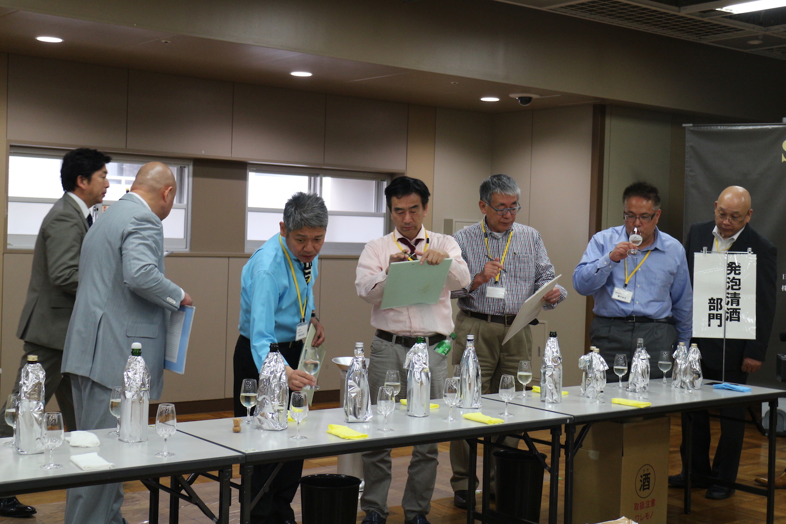 Soccer Star Nakata Plays Host To World S Biggest Sake Competition Japan Today
