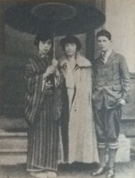 Margaret_Sanger_and_Ishimoto_Shizuko_1922.jpg