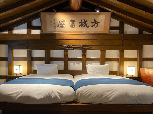 Samurai-Japan-travel-hotel-trip-holiday-unusual-accommodation-ryokan-hostel-Akita-Wa-no-E-Kakunodate-stay-historical-Japanese-warehouse-10.jpg