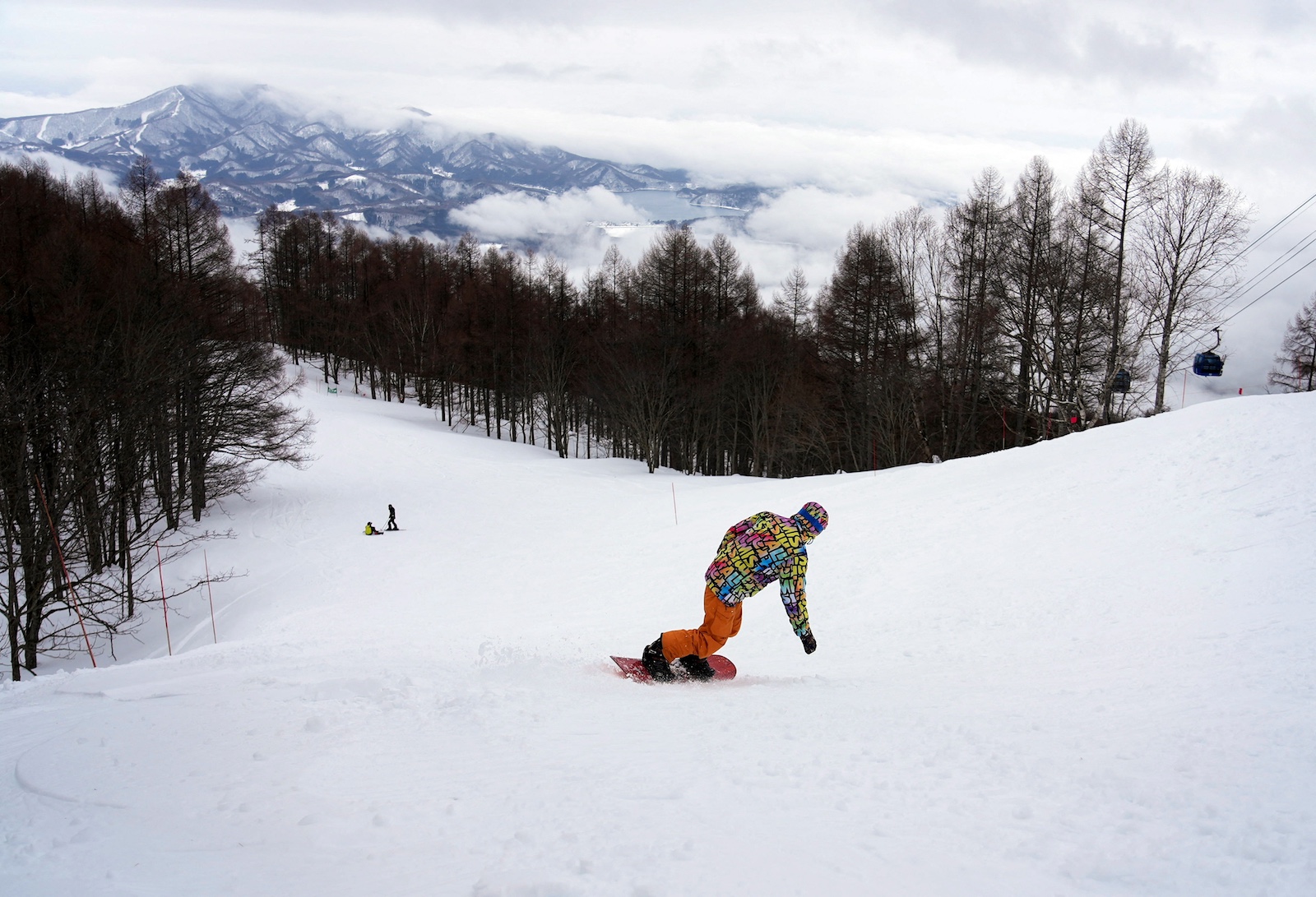 In Niigata ski resort area of Myoko, trepidation as more foreign money ...