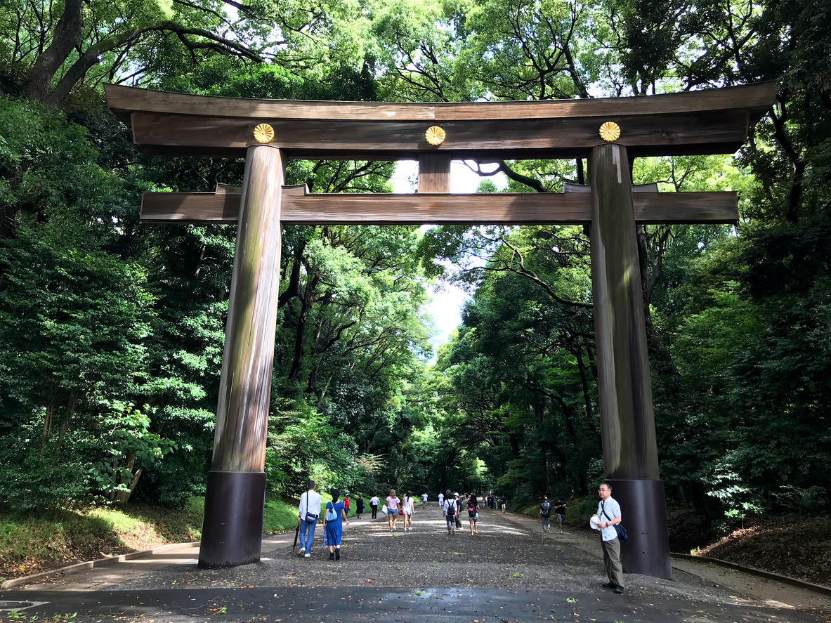 Meiji-Jingu-Top-9-Shrines-to-Visit-in-Tokyo.jpg