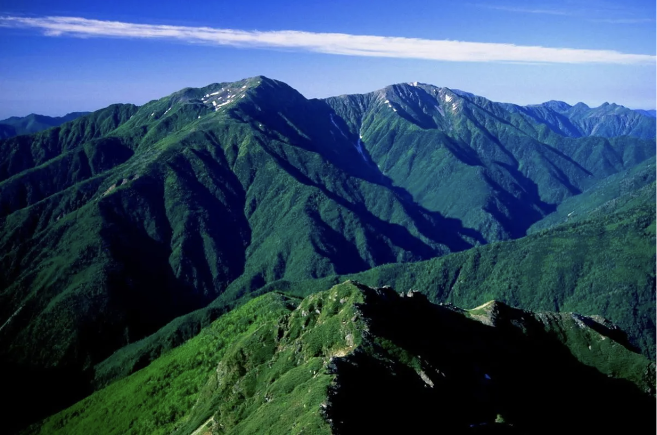 Japanese government wants to build luxury resorts in all national parks for foreign tourists